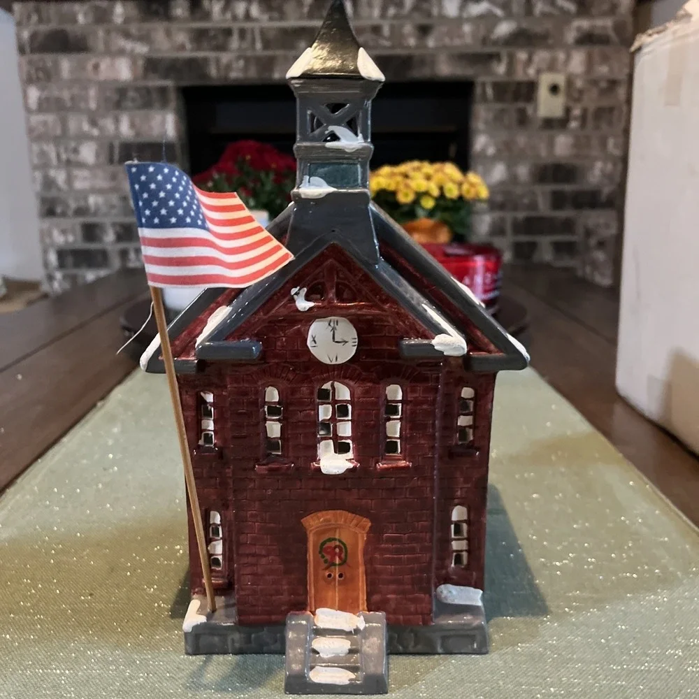 Dept 56 Snow Village 